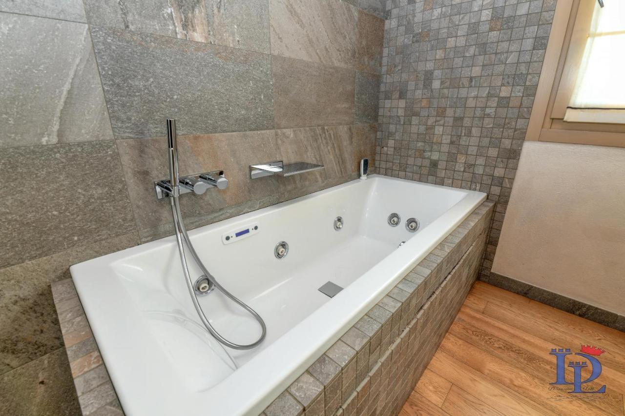 Desenzanoloft Official Partner Marriott Homes & Villas - Oscar Luxury Suite Desenzano del Garda Luaran gambar