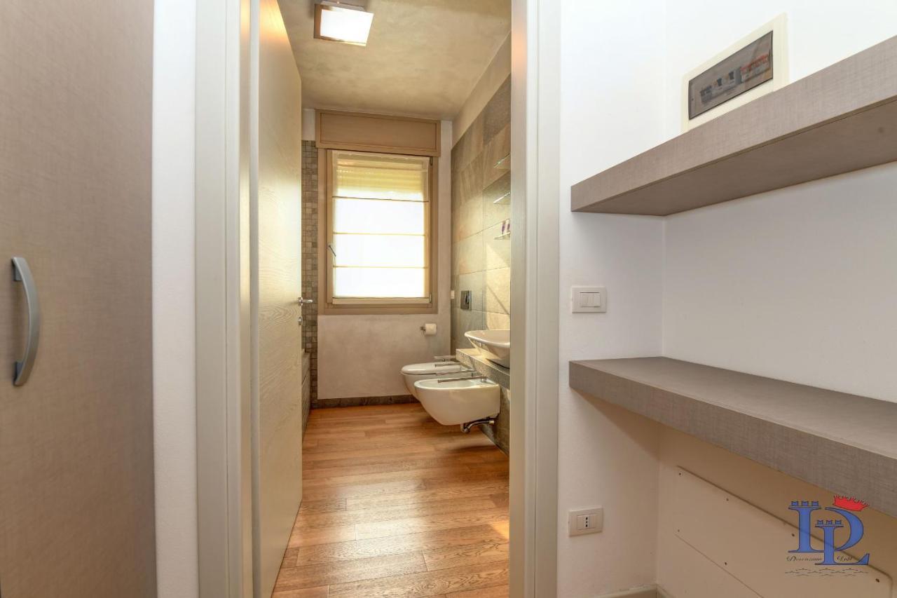 Desenzanoloft Official Partner Marriott Homes & Villas - Oscar Luxury Suite Desenzano del Garda Luaran gambar